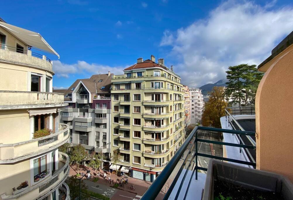 Toit-Terrasse Traversant Plein Centre 100M Du Lac Apartman Annecy Kültér fotó