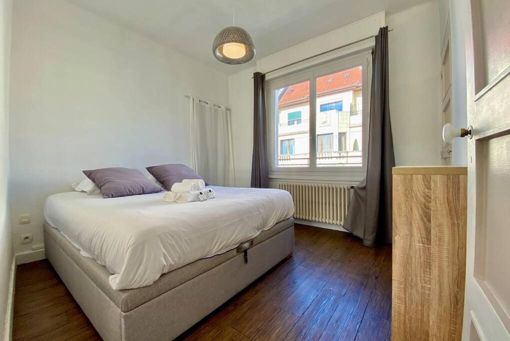 Toit-Terrasse Traversant Plein Centre 100M Du Lac Apartman Annecy Kültér fotó